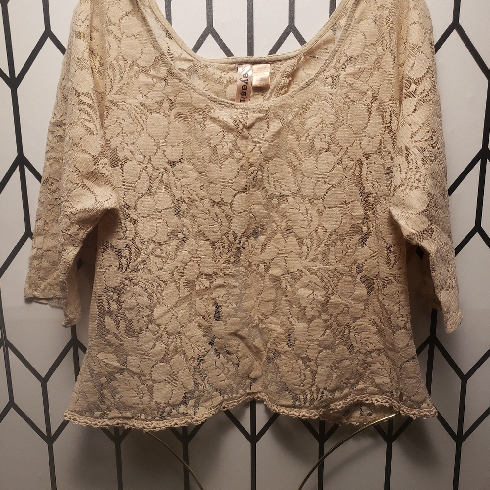 Lace Top - Picture 2 of 10